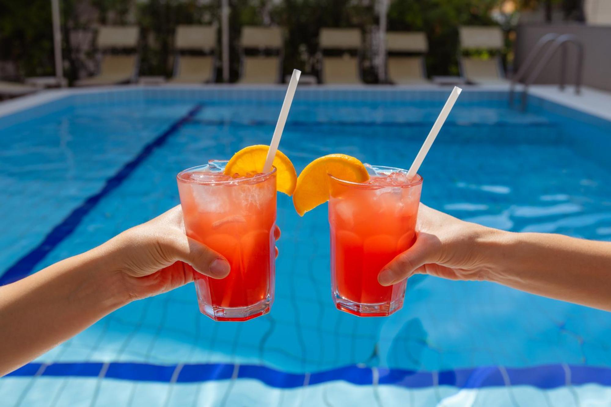 Aparthotel Carinzia Lignano Sabbiadoro Bagian luar foto